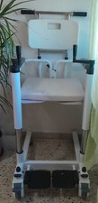 Sedia per anziani usato  Latina
