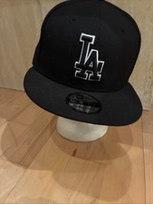 Los angeles dodgers for sale  Solon