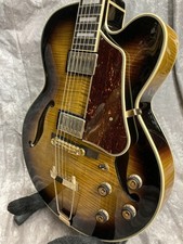 Ibanez AF95FM Escala de Ébano Usada Antiga Amarela Sunburst com Estojo Macio comprar usado Ibanez AF95FM Escala de Ébano Usada Antiga Amarela Sunburst com Estojo Macio comprar usado  Enviando para Brazil