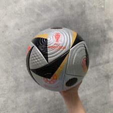 AUTÊNTICA BOLA OFICIAL ADIDAS FUSSBALLLIEBE FINALE EURO 2024 PRO comprar usado  Enviando para Brazil