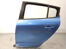 821010108r rear left d'occasion  Expédié en Belgium