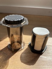 Cafeteira e espresso AeroPress 1–4 xícaras + filtros comprar usado  Enviando para Brazil