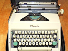 Vintage olympia sm9 for sale  Wernersville