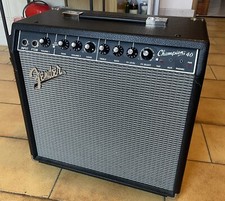 Amplificatore fender champion usato  Firenze