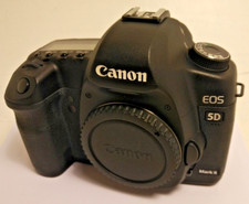 Mint canon eos d'occasion  Expédié en Belgium