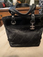 Beautiful chanel leather for sale  Gresham