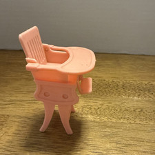Cadeira alta vintage Ideal converte-se em miniatura rosa para casa de bonecas Rocker comprar usado  Enviando para Brazil