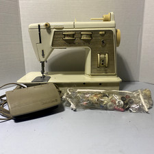 Usado, Máquina de costura vintage Singer Golden Touch & Sew 750 Deluxe pedal em ziguezague  comprar usado  Enviando para Brazil