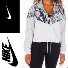 EUC 110 USD Nike Przycięta kwiatowa kurtka Odzież sportowa Windrunner Wiatrówka rozm. Small na sprzedaż  Wysyłka do Poland