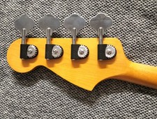 Allparts “Licensed by Fender®” JMF-B pescoço de substituição para Jazz Bass® carregado  comprar usado  Enviando para Brazil