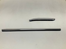 Cinto de janela traseiro direito Nissan Sentra 20-24 e moldura de vidro quarto fabricante de equipamento original comprar usado  Enviando para Brazil