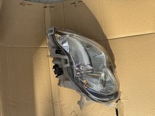 Faro proiettore anteriore usato  Marcianise