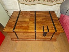 Wohnzimmertisch truhe barschra gebraucht kaufen Wohnzimmertisch truhe barschra gebraucht kaufen  Meerbusch