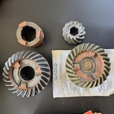 986979 0986979 omc d'occasion  Expédié en Belgium