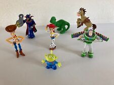Lot figurines toy d'occasion  Donnemarie-Dontilly