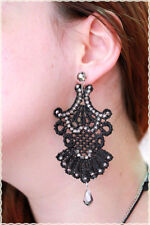 Orecchini pizzo macrame usato  Brescia