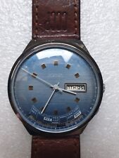 Raketa calendar vintage usato  Torino