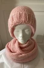 Ensemble bonnet snood d'occasion  Vaucresson