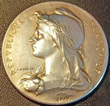 Médaille argent marianne d'occasion Médaille argent marianne d'occasion  Gallardon