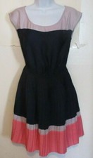 Usado, Vestido American Eagle XS A-line fit flare rosa bronzeado prega acordeão buraco na fechadura B10 comprar usado  Enviando para Brazil