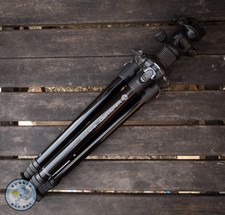 Vanguard nivelo 245bk for sale  WARE