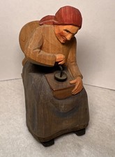 Usado, Cadeira moedor de café feminina vintage Huggler-Wyss esculpida à mão em madeira suíça comprar usado  Enviando para Brazil