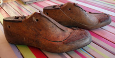Ancienne paire embauchoirs d'occasion  Taninges