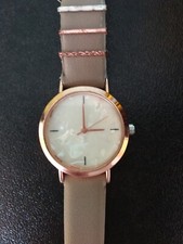 Montre bracelet dame d'occasion  Bauvin