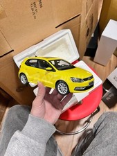 Scale 2015 2019 d'occasion  Expédié en Belgium