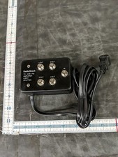 (NOVO) AMPLIFICADOR TV VCR FM 4 vias (ganho 3dB para cada canal) comprar usado  Enviando para Brazil
