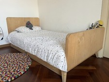Letto singolo design usato  Milano