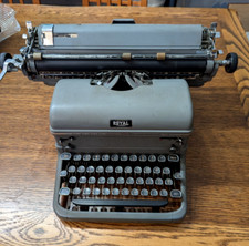 Vintage 1940 royal for sale  Akron