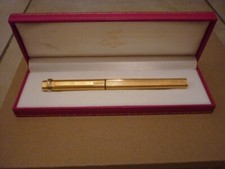Stylo plume must d'occasion  Mondragon