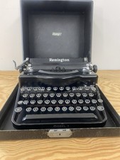 Raro BOM Vintage 1940 Máquina de Escrever Remington Modelo 1 Conjunto # PD171987 com Estojo, usado comprar usado Raro BOM Vintage 1940 Máquina de Escrever Remington Modelo 1 Conjunto # PD171987 com Estojo, usado comprar usado  Enviando para Brazil