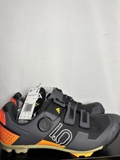 Adidas five ten d'occasion  Expédié en Belgium