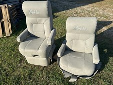 Williamsburg captain chairs for sale  Nappanee