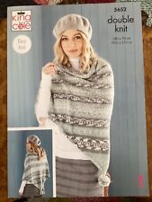 Women knitting patterns for sale  READING