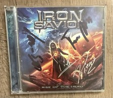 Iron Savior - Rise Of The Hero 2014 CD SIGNED BY BAND comprar usado  Enviando para Brazil