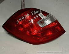 5j6945111 fanale post. usato 5j6945111 fanale post. usato  Italia