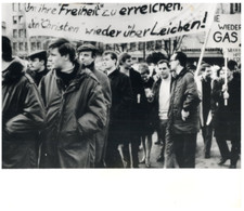 West berlin student d'occasion  Expédié en Belgium