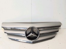 Calandre mercedes berline d'occasion  Saint-Gildas-des-Bois