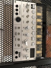 Mini synthe korg d'occasion  Saint-Doulchard
