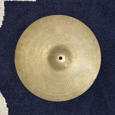 Prato vintage Avedis Zildjian 14” Hi Hat feito nos EUA – arte de reparo de projeto rachado comprar usado Prato vintage Avedis Zildjian 14” Hi Hat feito nos EUA – arte de reparo de projeto rachado comprar usado  Enviando para Brazil