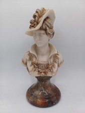 Bust woman marble d'occasion  Expédié en Belgium