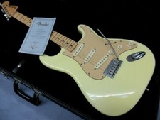 Usado, Guitarra elétrica Fender Custom Shop Stratocaster Pro Closet clássica branca EUA 2005 comprar usado  Enviando para Brazil