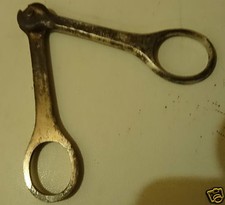 Ancien coupe muselet d'occasion  Donchery