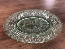 Tiara prensada vintage Indiana chantilly vidro verde lanche pratos 8"" comprar usado Tiara prensada vintage Indiana chantilly vidro verde lanche pratos 8"" comprar usado  Enviando para Brazil