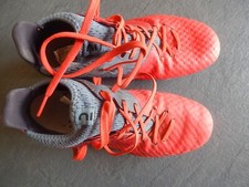 Chaussures foot enfant d'occasion  Saint-Aubert