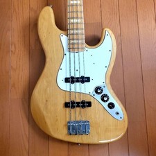 Fender jazz bass d'occasion  Expédié en Belgium