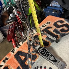 Pedel de pérola 3 pernas suporte 22 polegadas hardware de montagem faltando comprar usado Pedel de pérola 3 pernas suporte 22 polegadas hardware de montagem faltando comprar usado  Enviando para Brazil